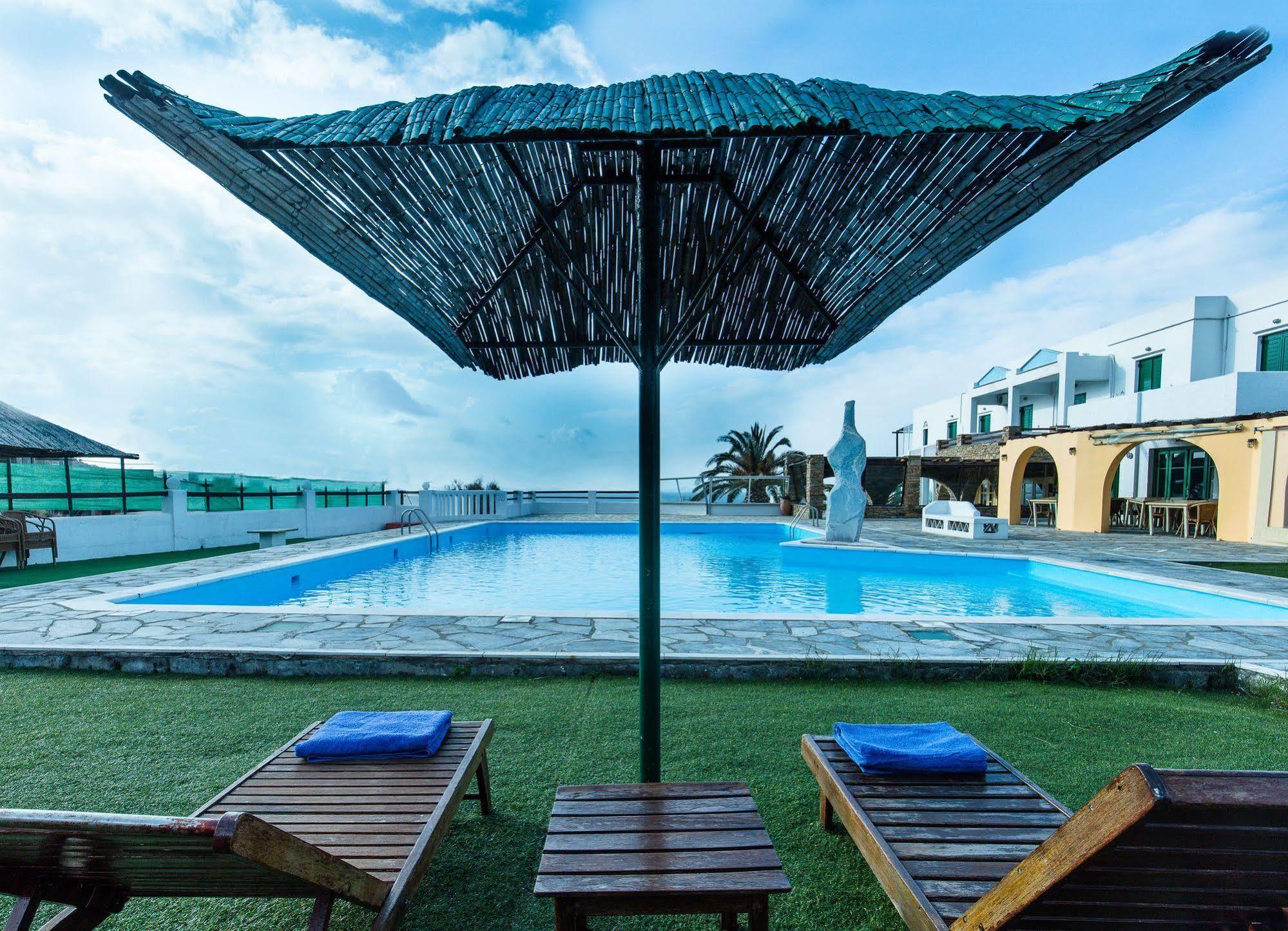 Mr & Mrs White Tinos Hotel Exterior photo